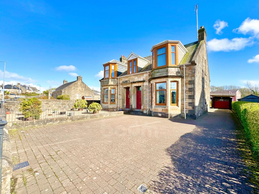 Property photo 1 of 25 Stoneyholm Road, Kilbirnie Three Bedroom Semi Deta