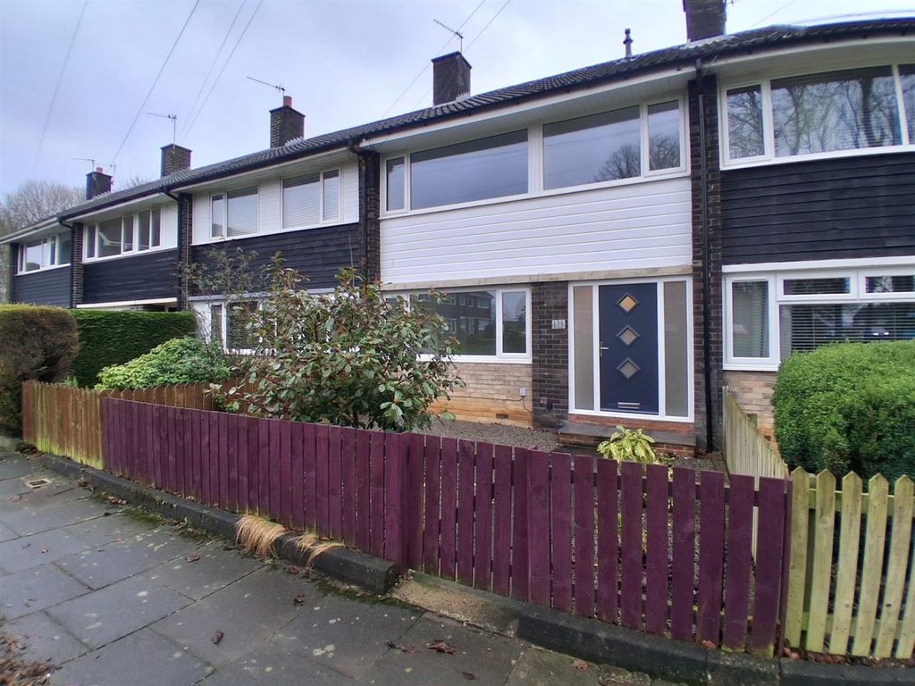 Property photo 1 of 12 Front