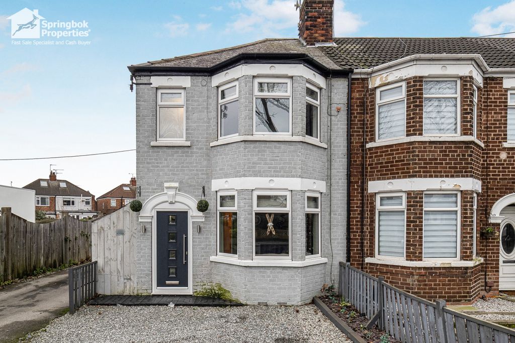 Property photo 1 of 15 Front View