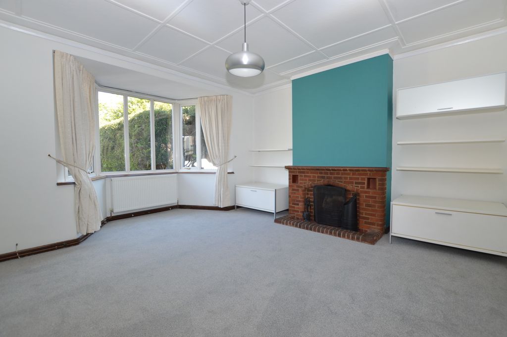 Property photo 2 of 22