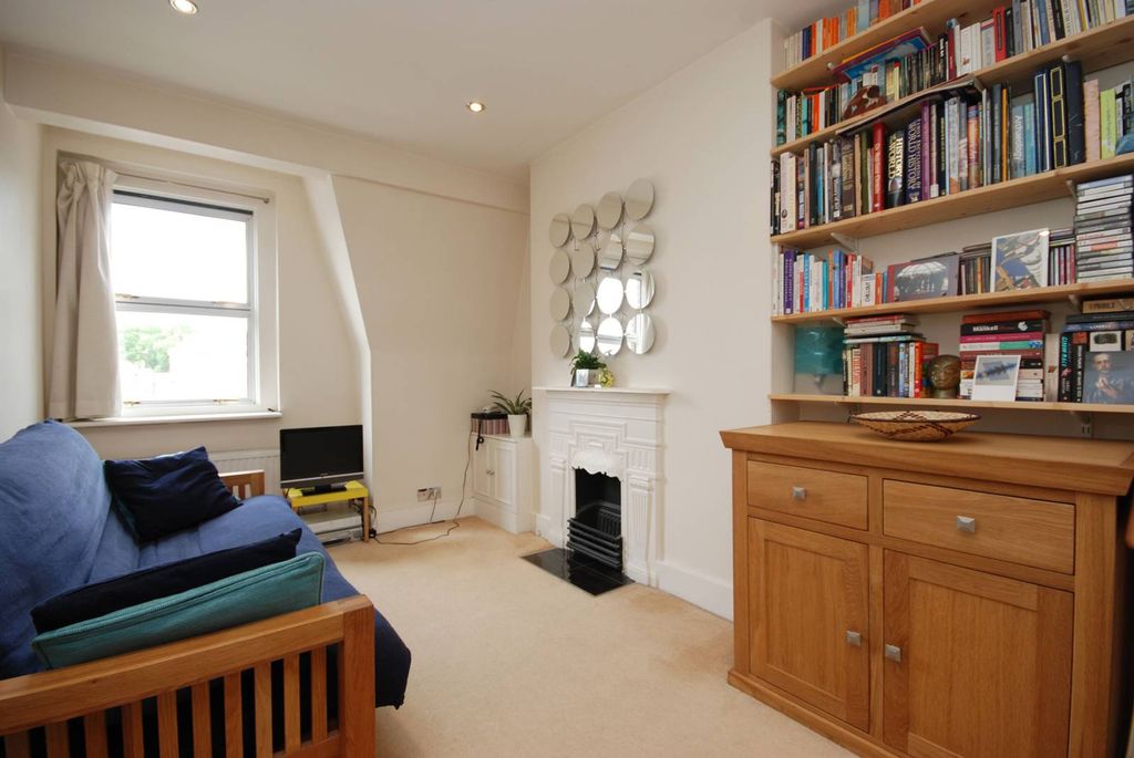 Property photo 2 of 4