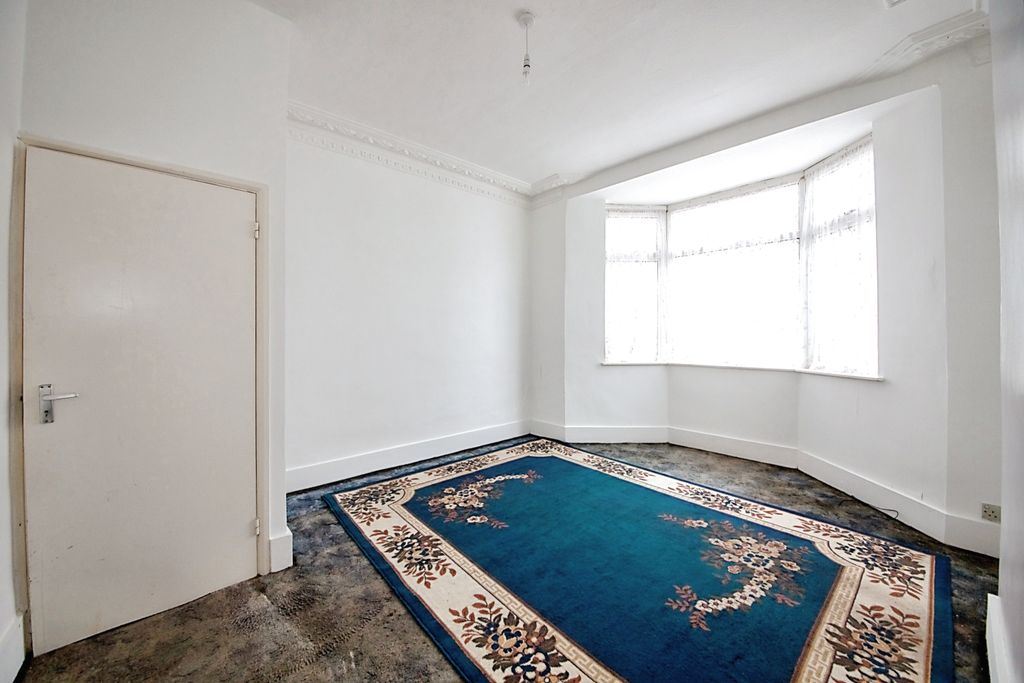 Property photo 3 of 13 Reception Room