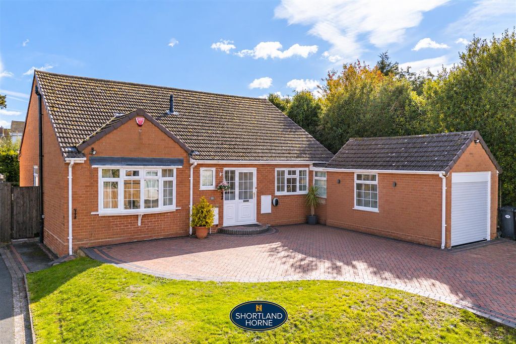 Property photo 1 of 29