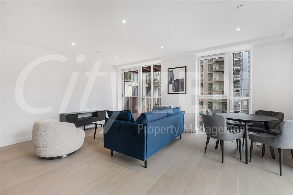 Property photo 1 of 41 Reception Room