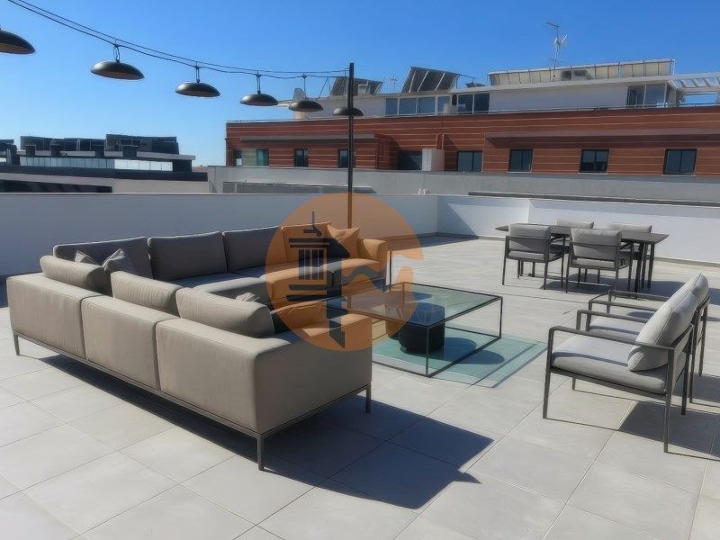 Property photo 2 of 45