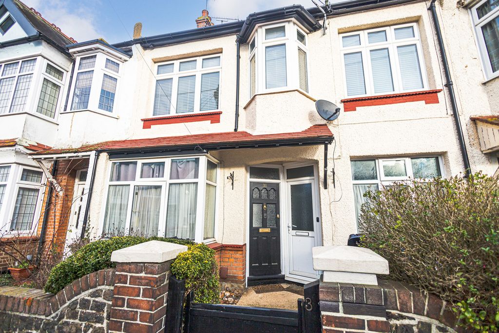 Property photo 1 of 19