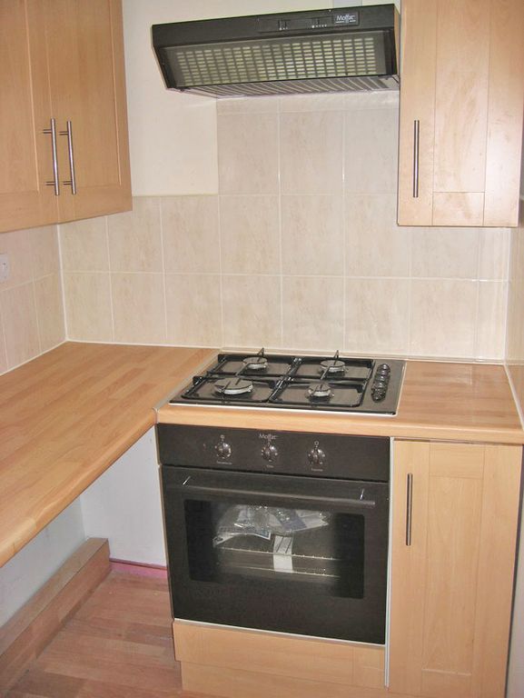 Property photo 2 of 6