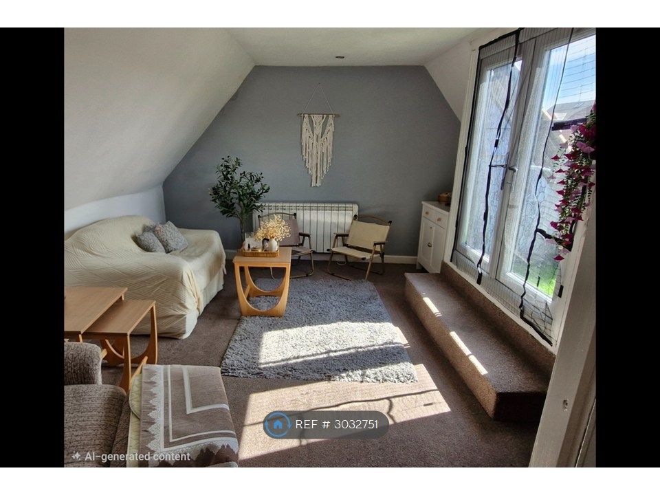 Property photo 1 of 9 Living Room