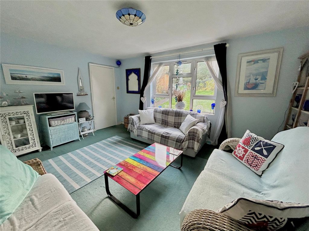 Property photo 2 of 13 Picture No. 02