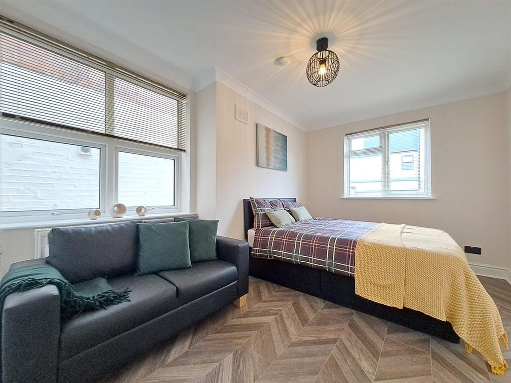 Property photo 1 of 7 v36Qrchnweyungck5Sbx9G.Jpg