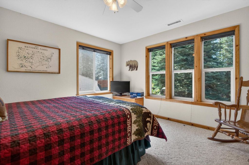 Property photo 2 of 3 <Alttext/>