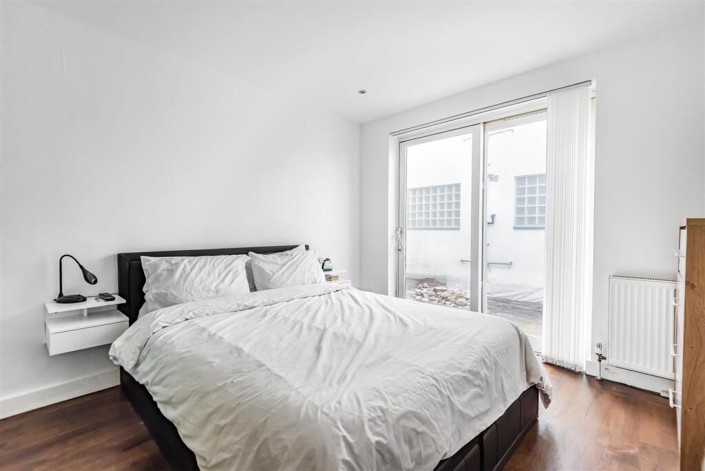 Property photo 3 of 8