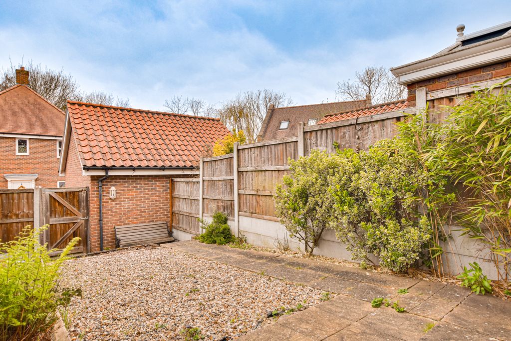 Property photo 3 of 17 Dsc_0073-Dsc_0075