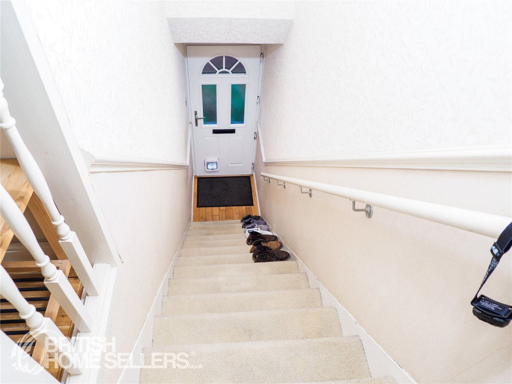 Property photo 2 of 26 Picture No. 08