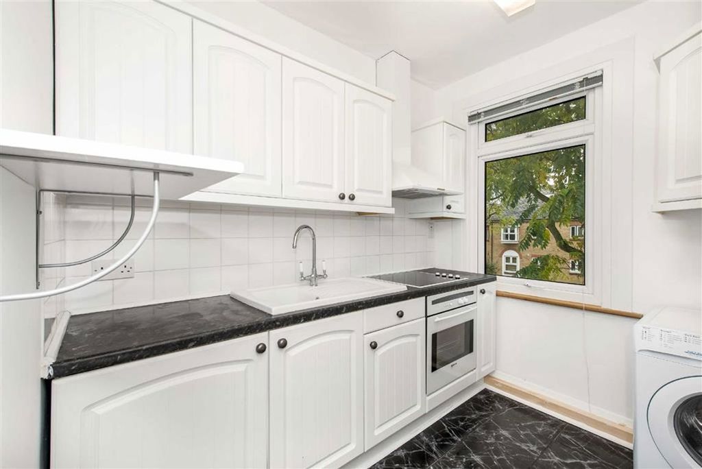 Property photo 3 of 5