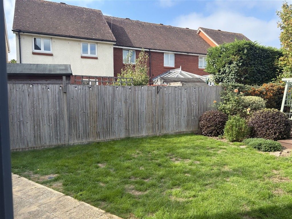 Property photo 1 of 1 Garden