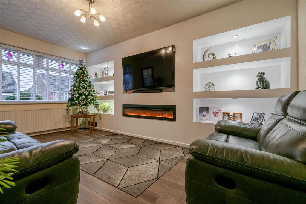 Property photo 2 of 24 Dsc00133 Copy.Jpg