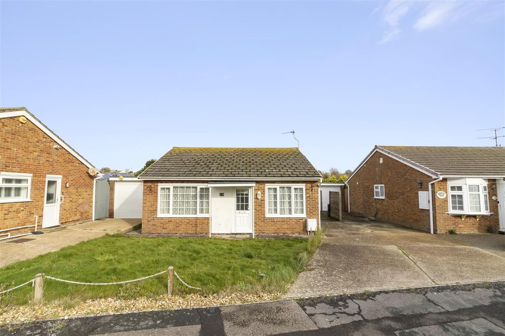 Property photo 1 of 16 Front Aspect