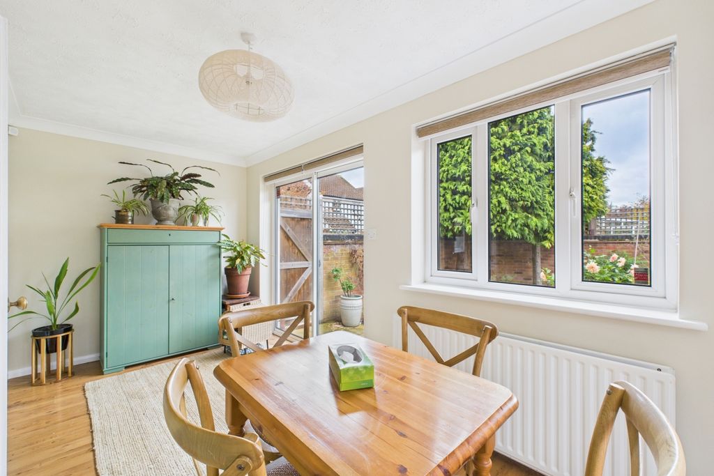 Property photo 3 of 12 Dining Room