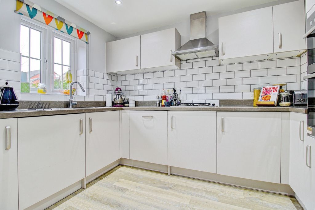 Property photo 2 of 16 2 - Kitchen