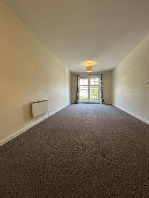 Property photo 2 of 7 Img_6905