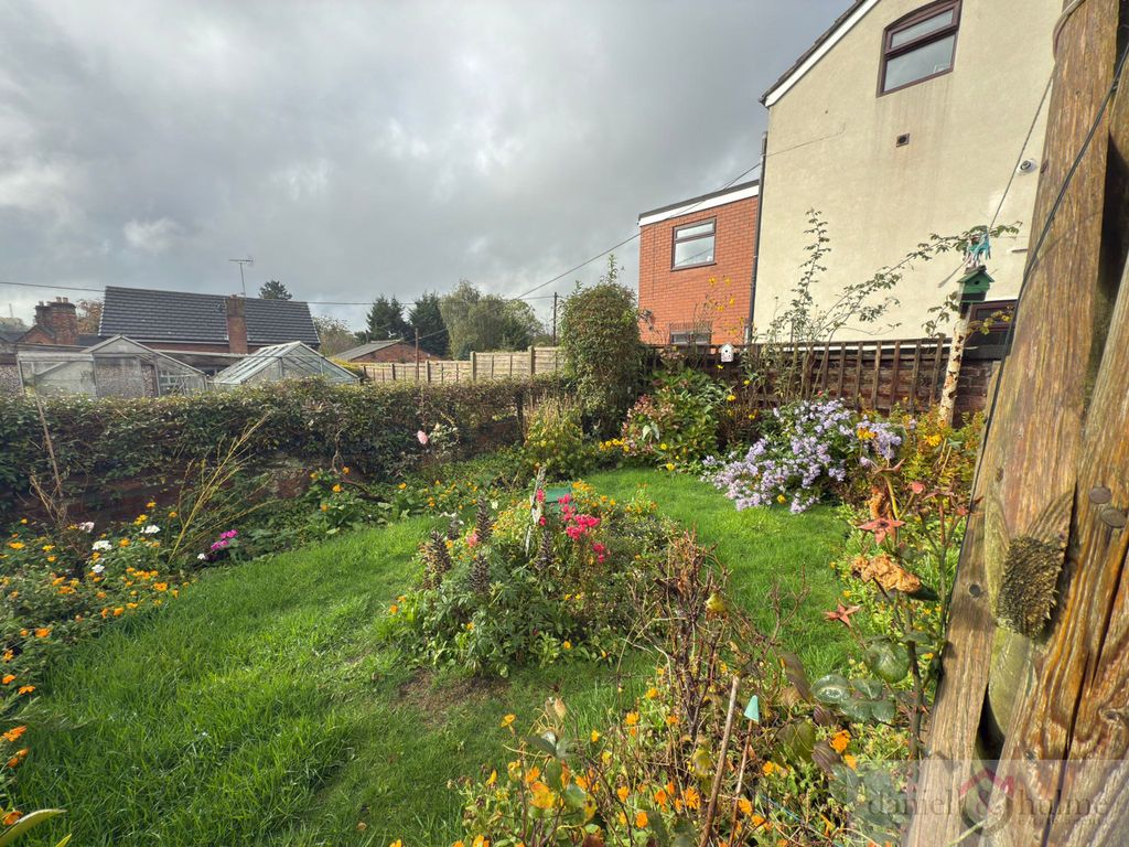 Property photo 2 of 33 238B764d-8075-44Df-82cd-Bd3871Bc48d1