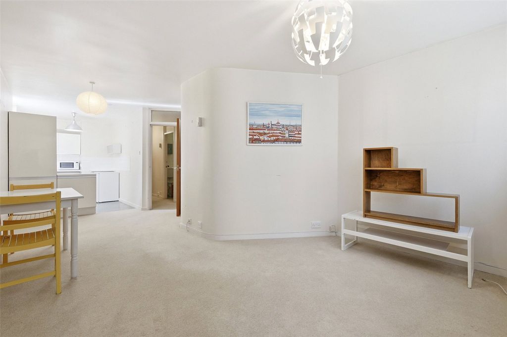 Property photo 1 of 15 Picture No. 35