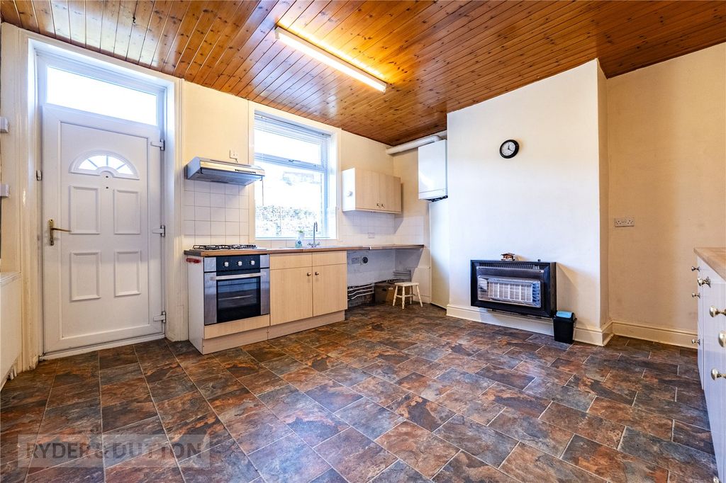 Property photo 3 of 24 Picture No. 12