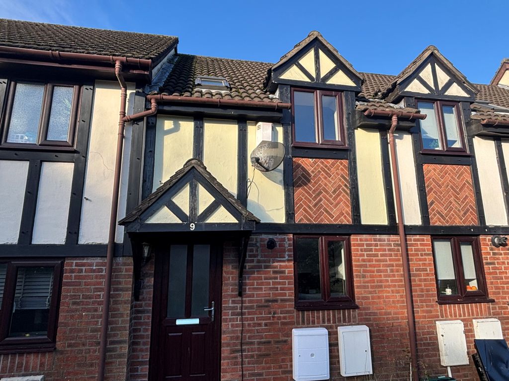 Property photo 1 of 7