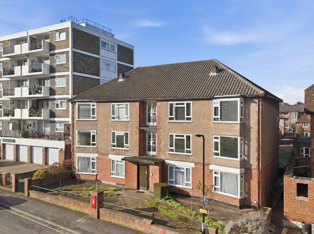 Property photo 2 of 15