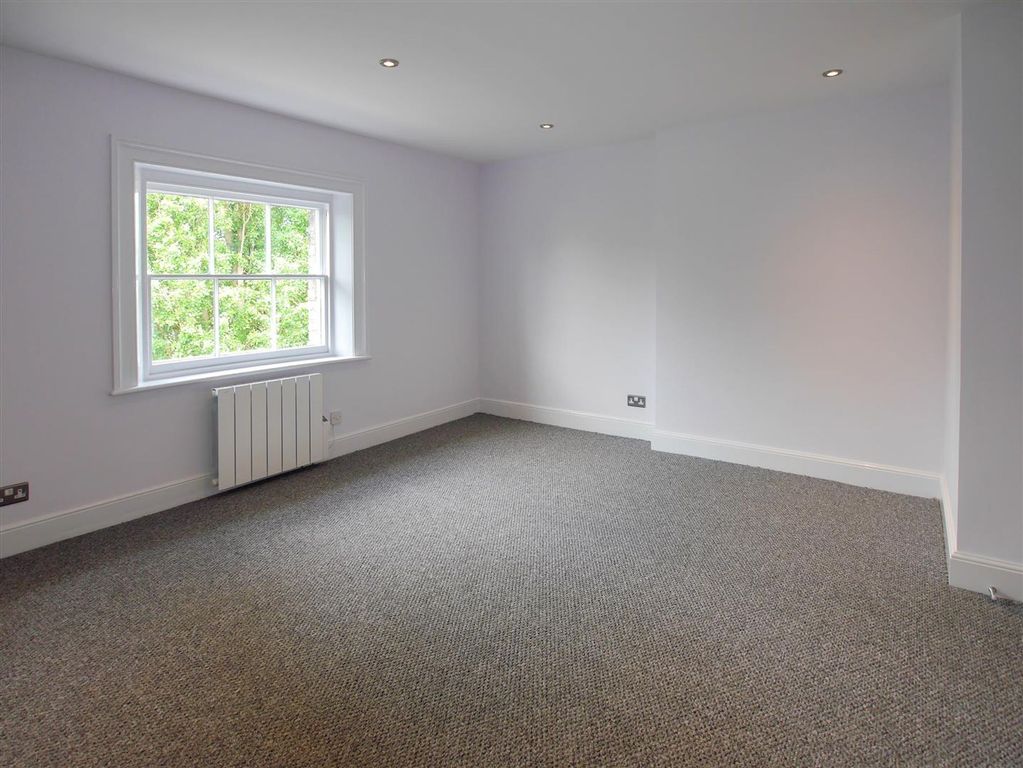 Property photo 3 of 8 P1490685-2.Jpg