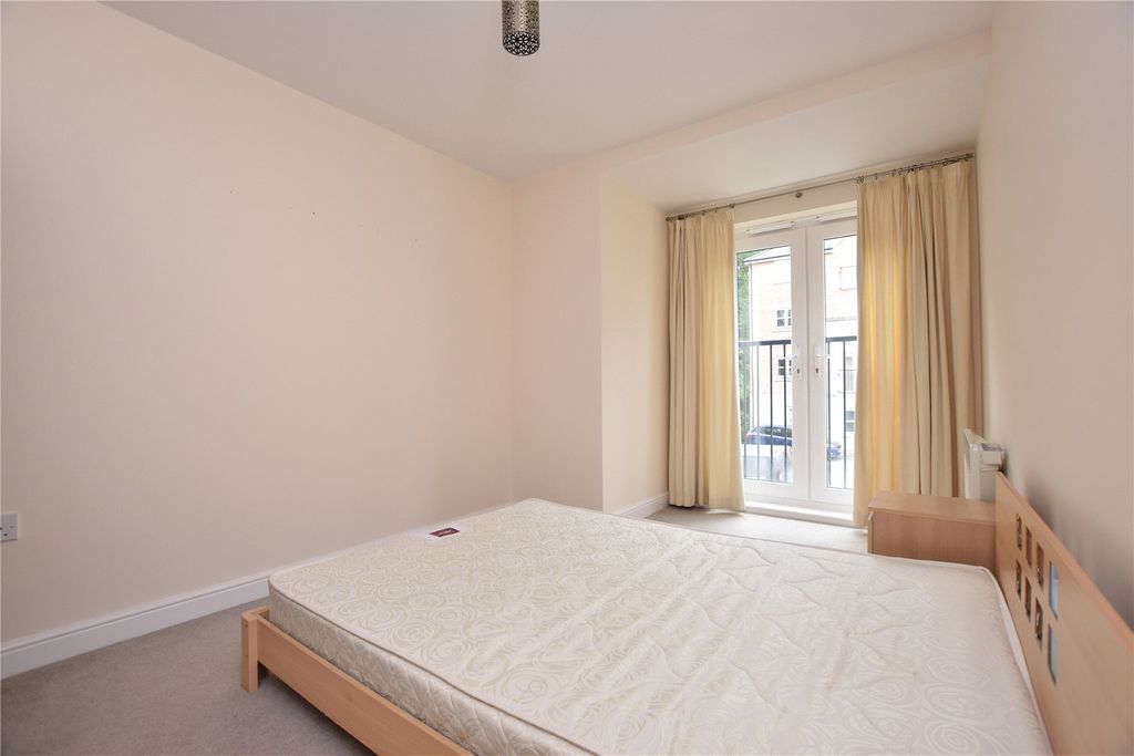 Property photo 3 of 7 Picture No. 22
