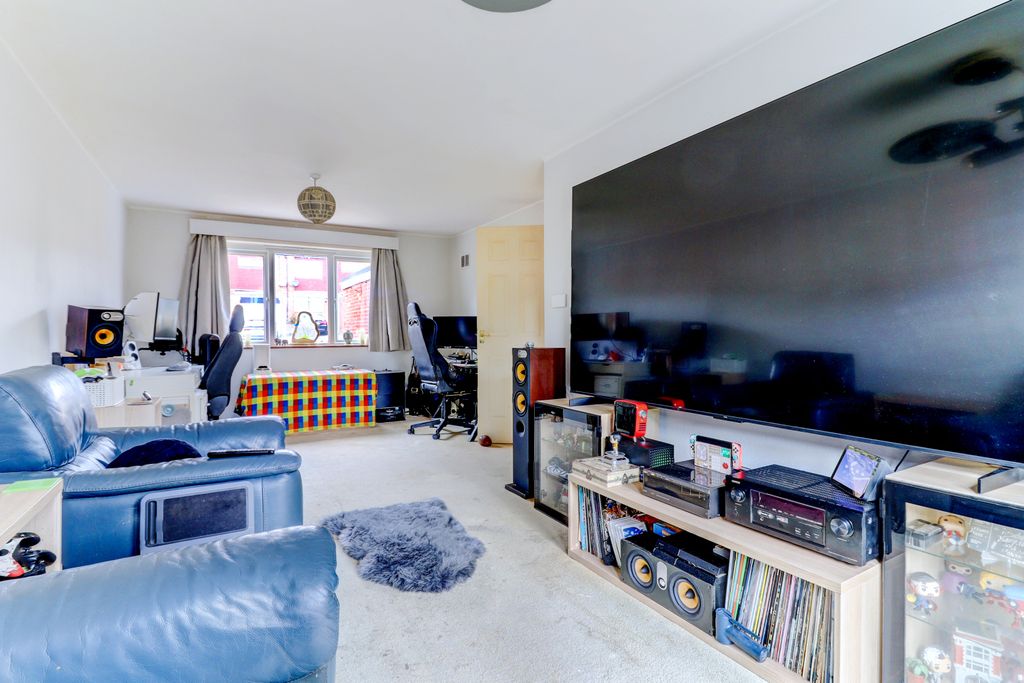 Property photo 2 of 12 Picture No. 06