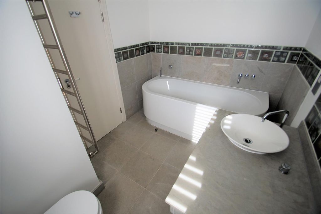 Additional image 20 of 3 bed flat to rentCentury Buildings, St Mary`S Parsonage M3