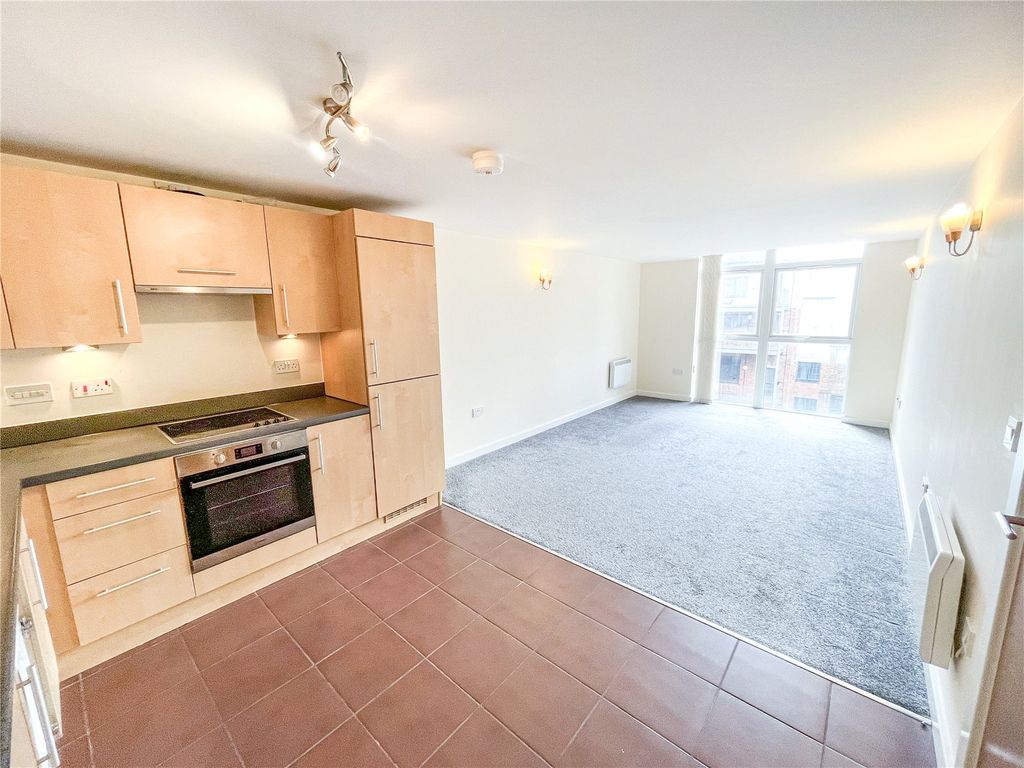Property photo 2 of 9 Kitchen/Diner/Living