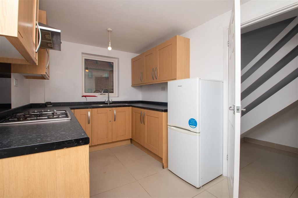 Property photo 2 of 11 18Sme_12.Jpg