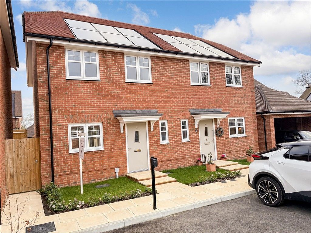 Property photo 3 of 12 Front