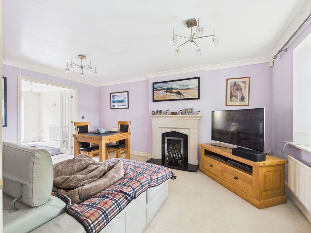 Property photo 3 of 20