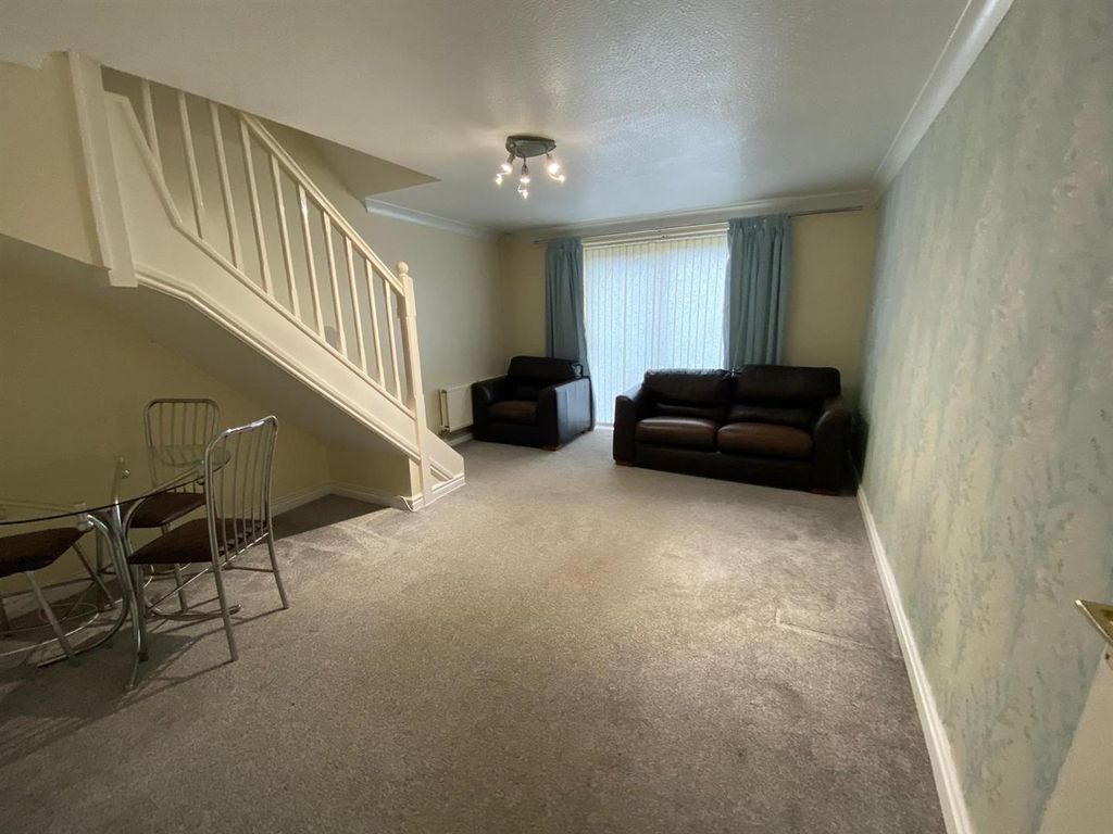Property photo 2 of 7 Pic 6.Jpg