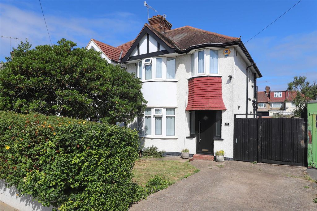 Property photo 1 of 14 Welbeck Road