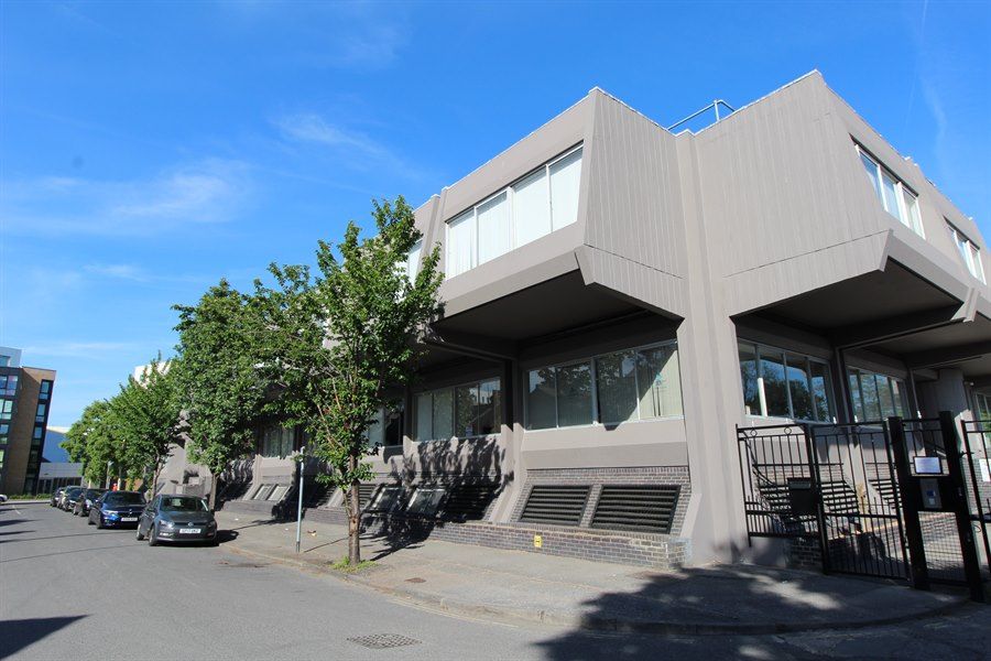 Property photo 1 of 6 Front Of Building