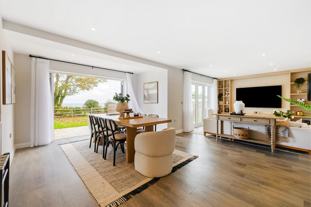 Property photo 3 of 13 Dining/Family Room