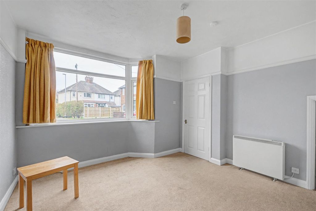 Property photo 3 of 15 Lounge_2.Jpeg