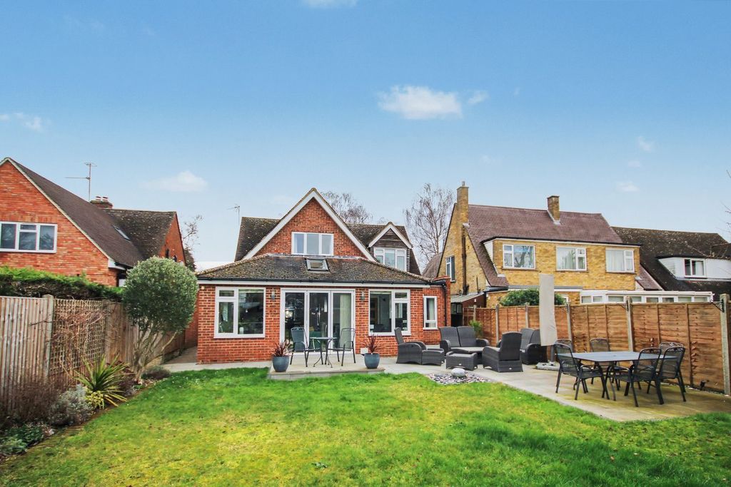 Property photo 3 of 20