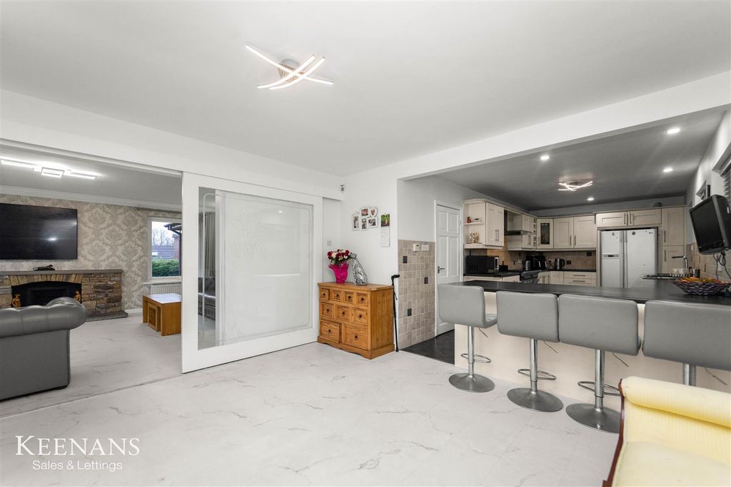 Property photo 2 of 61 2.Jpg