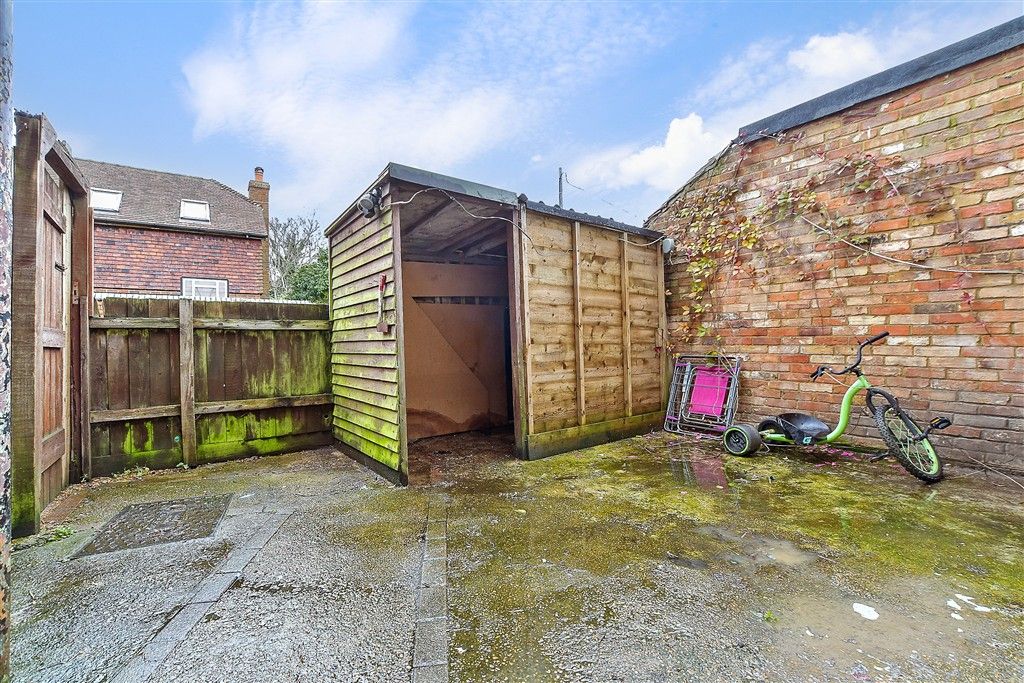 Property photo 3 of 12 Patio / Decking