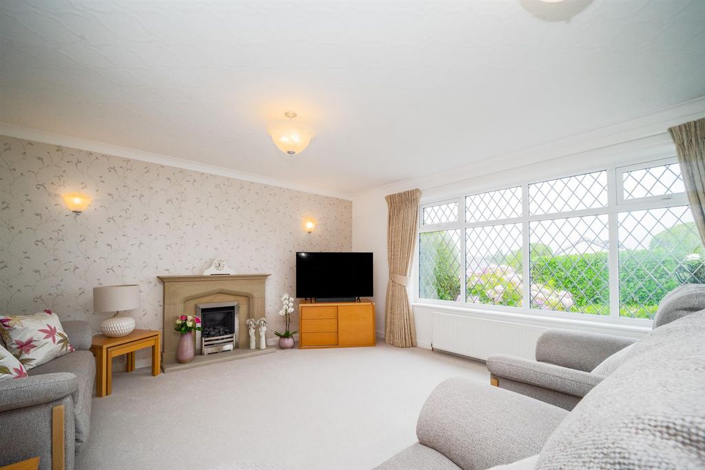 Property photo 1 of 29 2