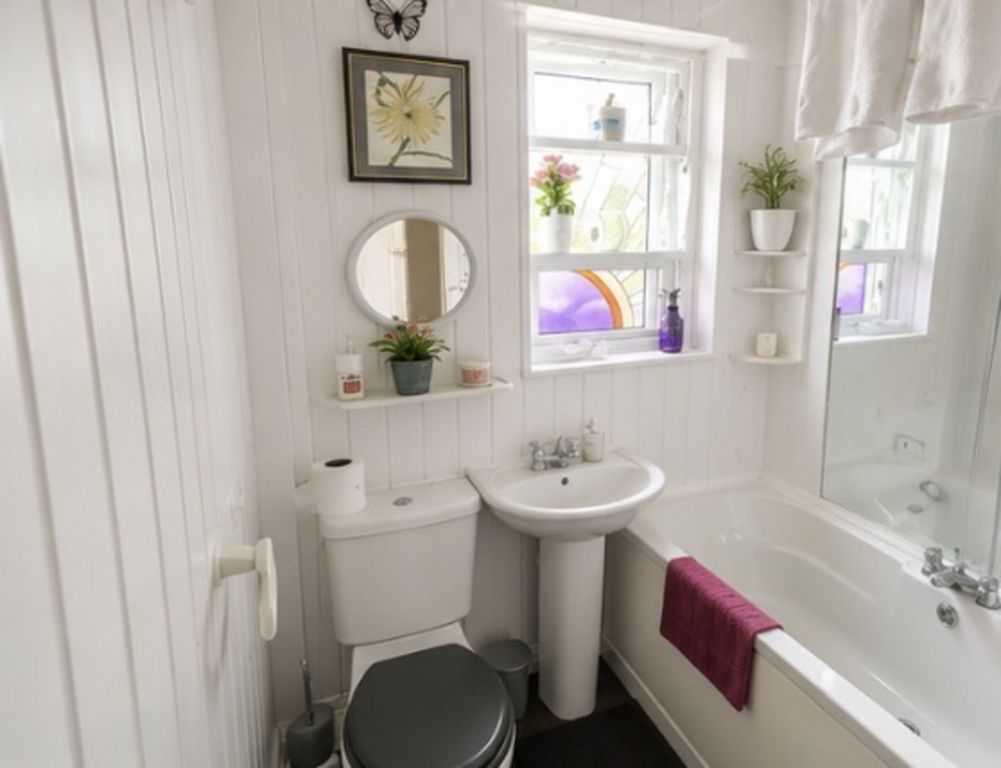 Property photo 2 of 3