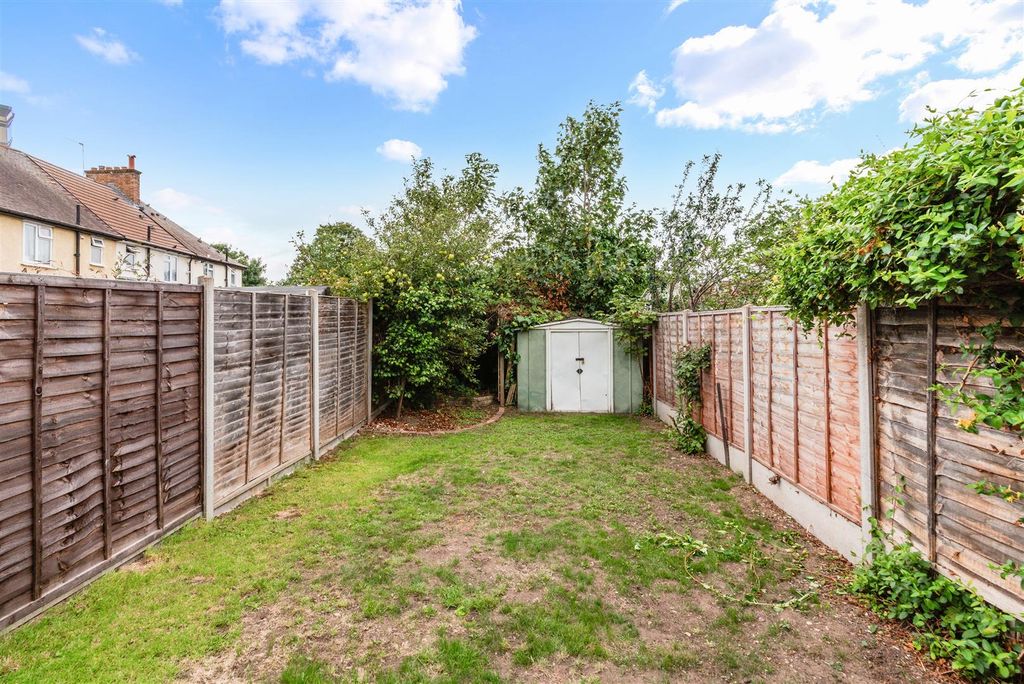 Property photo 3 of 12