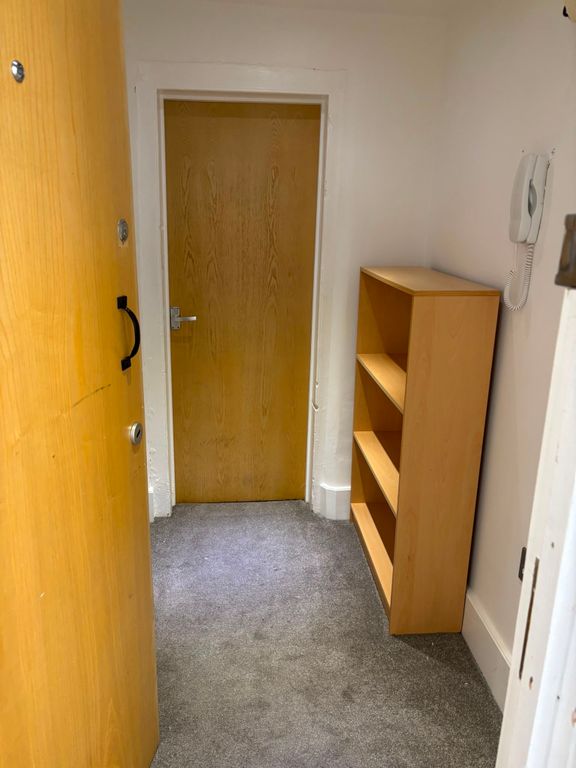Property photo 2 of 16 Hall